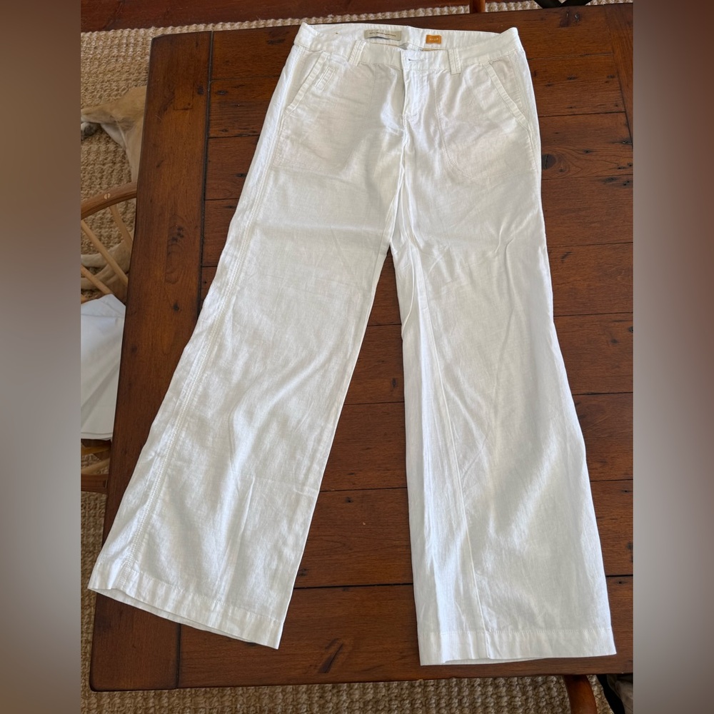 Anthropologie Pilcro white Linen wide leg pant, size 8 ready for summer!